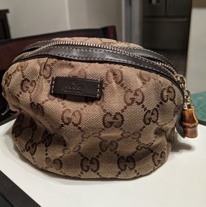 Gucci make up bag!!